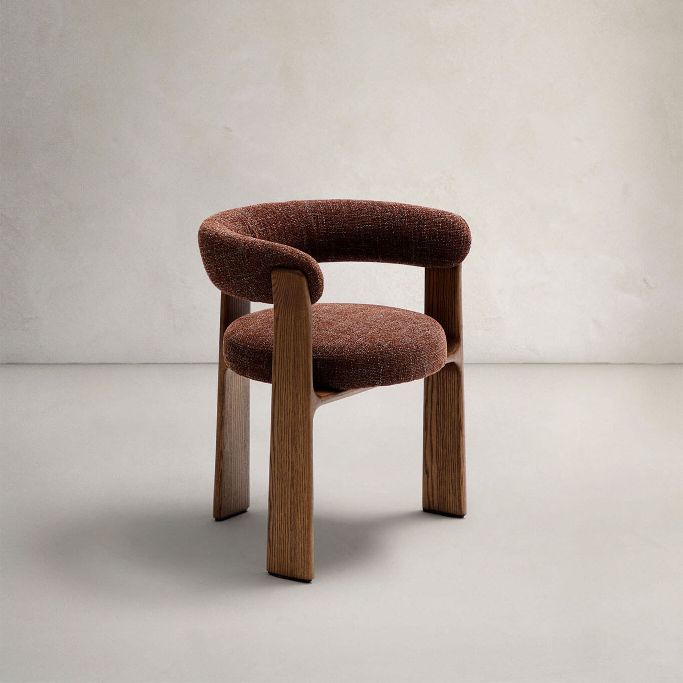 GRANITE 3 pieds Tissu Chenille marron / Frêne finition Noyer KAVE HOME