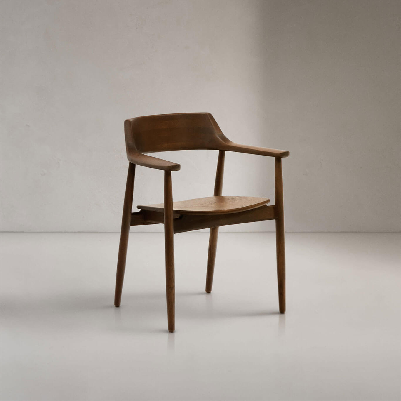 FONDES Chêne teinté foncé KAVE HOME