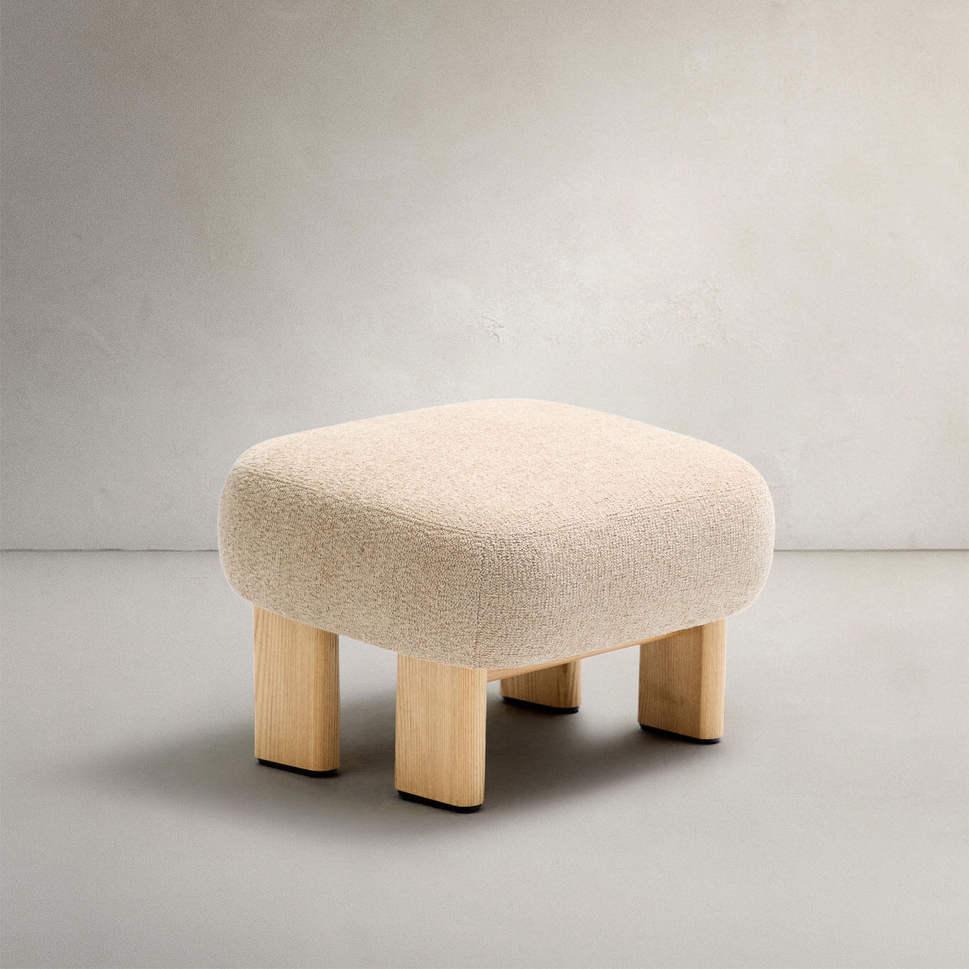 NEMA Tissu bouclette beige / Frêne naturel KAVE HOME