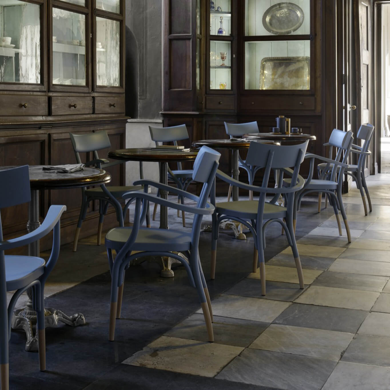 Chaise CZECH avec accoudoirs Noir GEBRÜDER THONET VIENNA