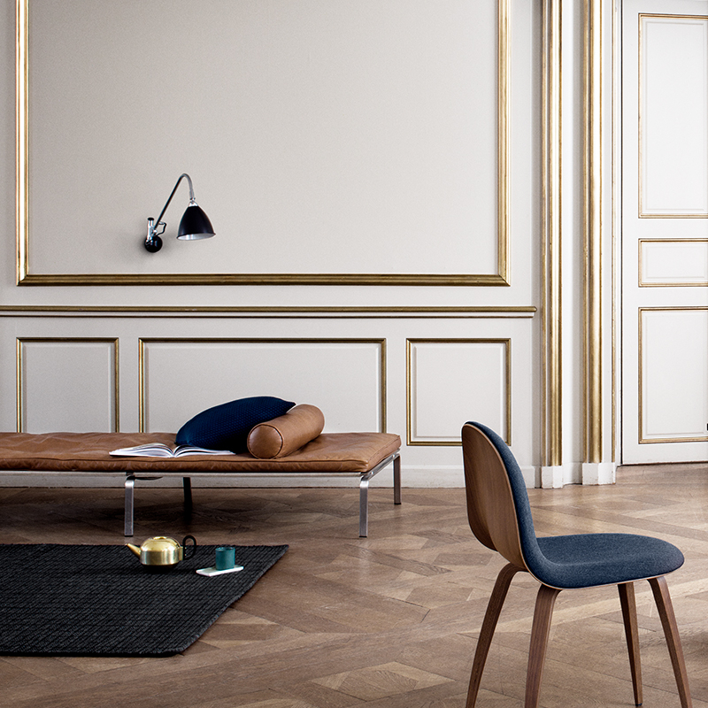 Applique BESTLITE BL6 Laiton noir/ porcelaine GUBI