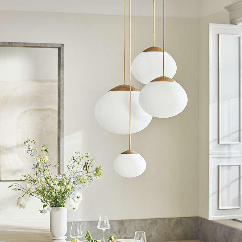 Suspension ACORN Ø 32 Blanc opalin BOLIA