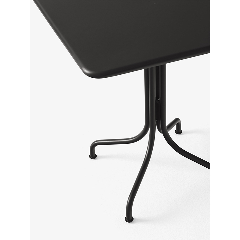 Table extérieur Table THORVALD SC97 Noir AND TRADITION