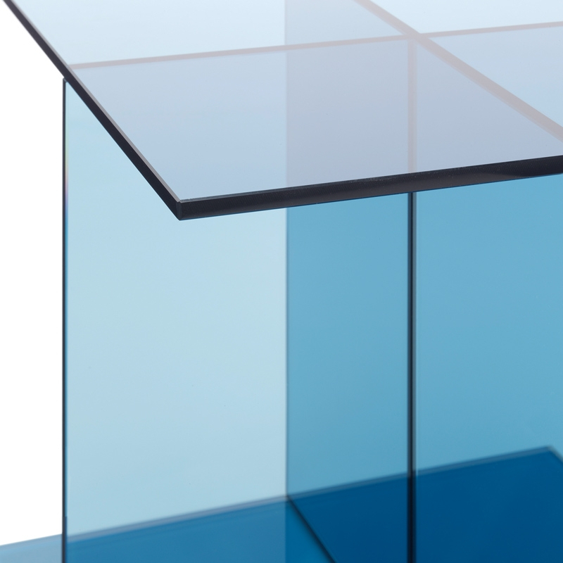 Table d'appoint guéridon CT08 VIER Bleu E15