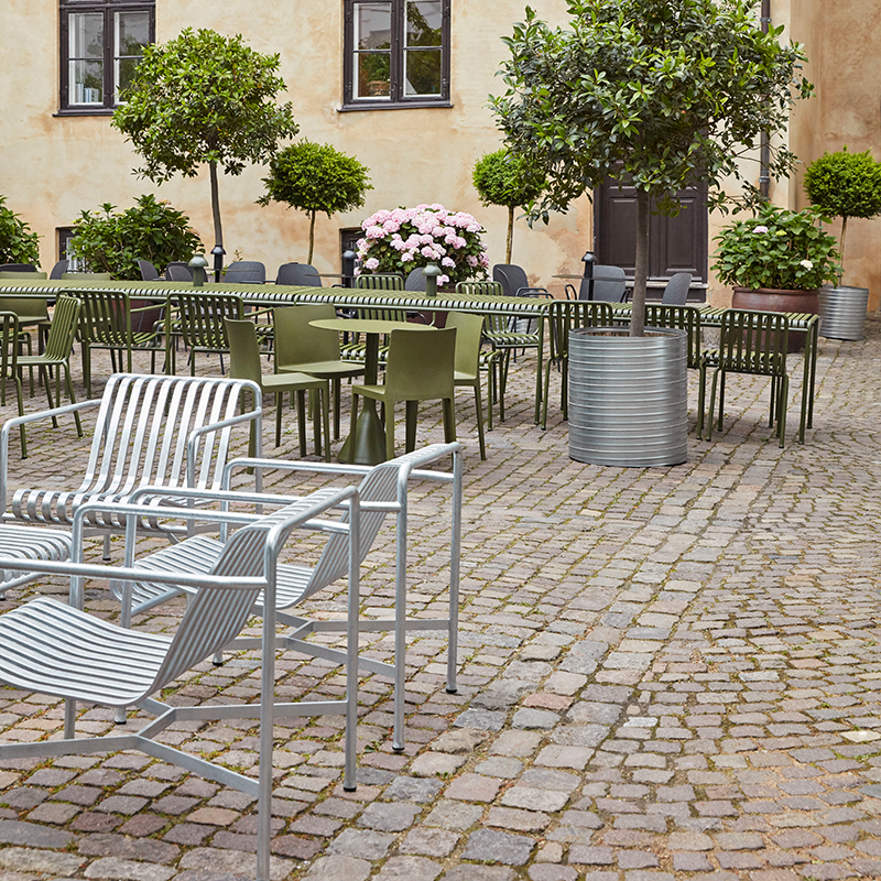 Fauteuil extérieur PALISSADE LOUNGE dossier bas Galvanisé HAY