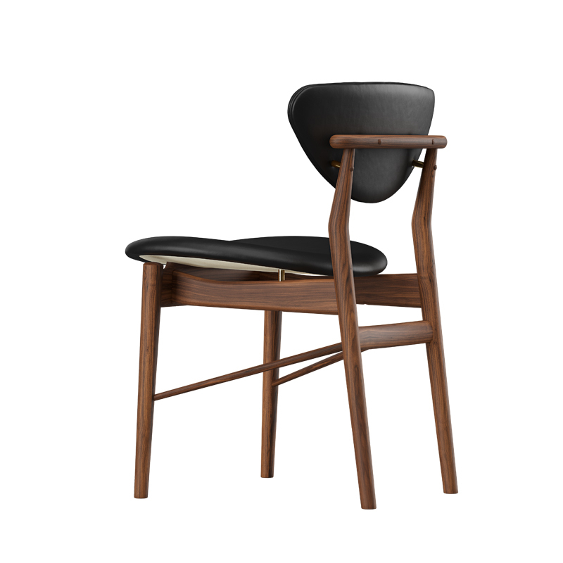 Chaise 108 Cuir Cuir Vegetal noir HOUSE OF FINN JUHL