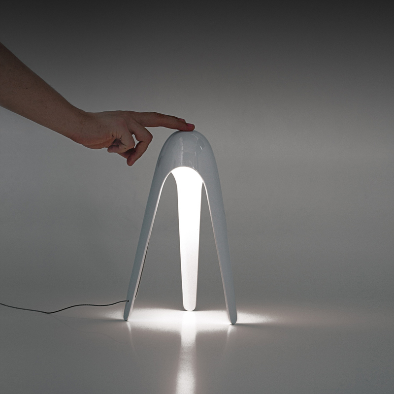 Lampe à poser CYBORG Rose fushia MARTINELLI LUCE