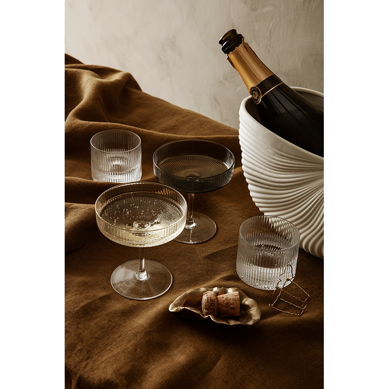 Carafe & verre Set de 2 coupes à Champagne RIPPLE Transparent FERM LIVING