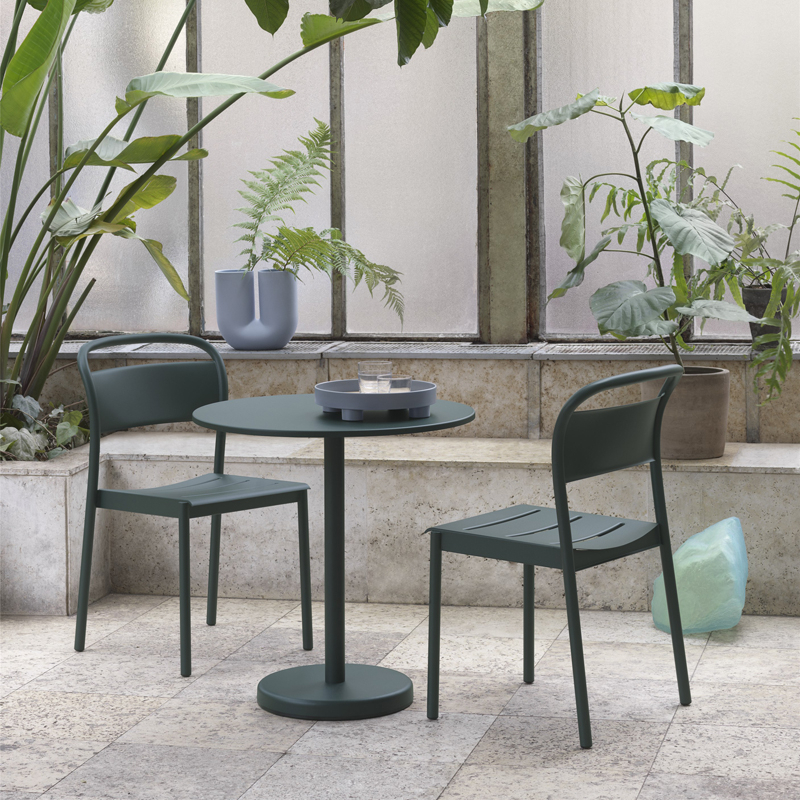 Table extérieur LINEAR STEEL CAFE Ø 70 Vert foncé MUUTO
