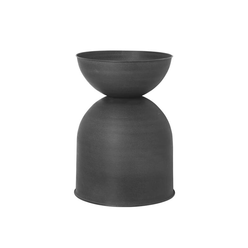 Pot et jardinière Pot HOURGLASS M Noir FERM LIVING