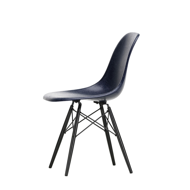 Chaise EAMES FIBERGLASS CHAIR DSW Bleu marine Eames VITRA
