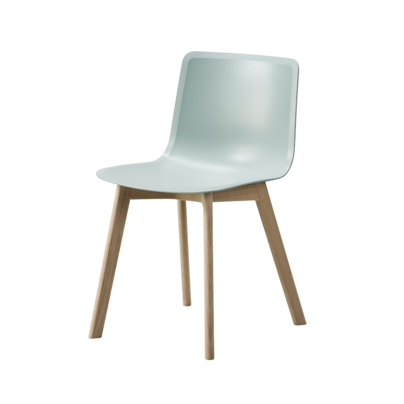 Chaise PATO pieds bois Océan FREDERICIA