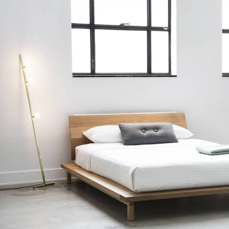 Lampadaire DOT LIGNE SOL Laiton LAMBERT & FILS