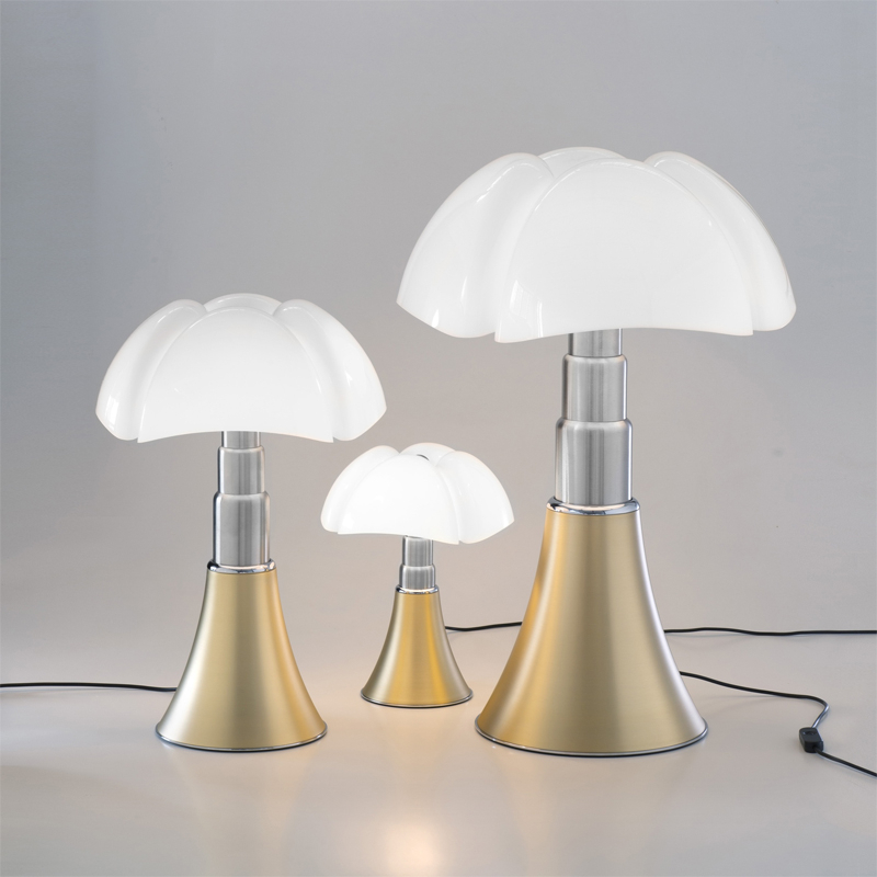 Lampe à poser PIPISTRELLO Laiton satiné MARTINELLI LUCE