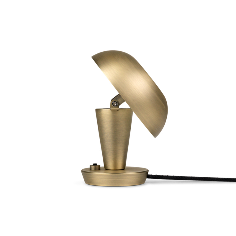 Lampe à poser TINY Small Laiton FERM LIVING