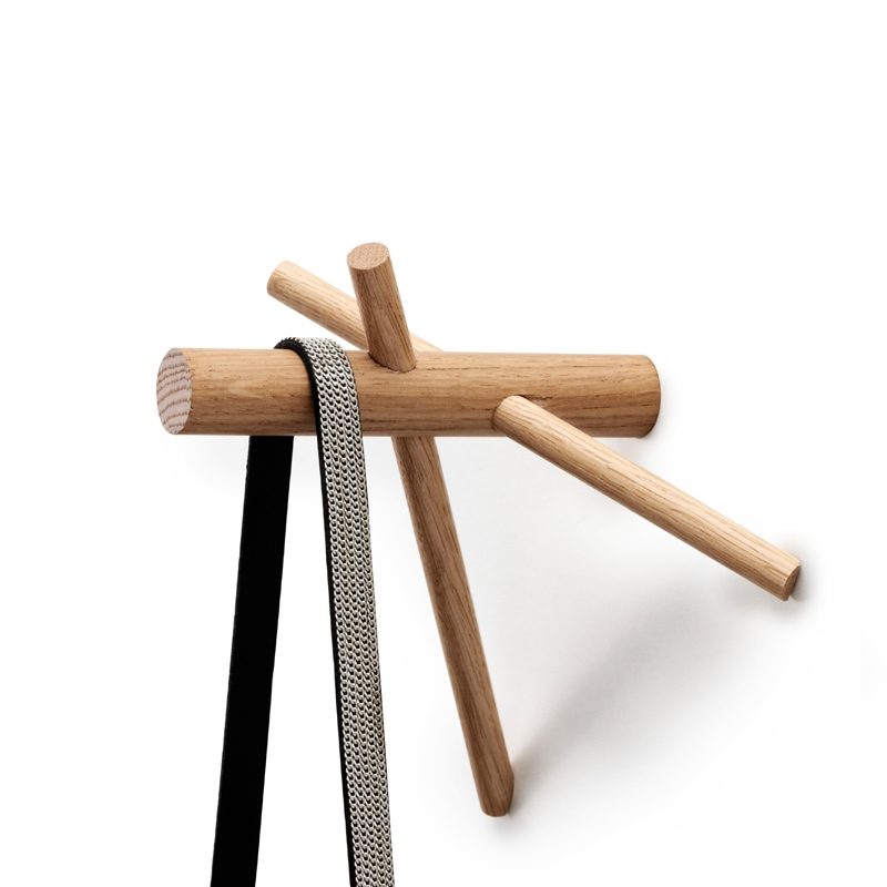 Patère Design Patères STICKS Chêne Normann Copenhagen