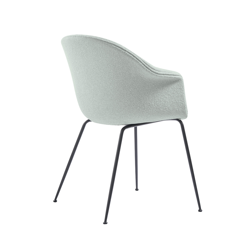 Chaise BAT DINING Light Bouclé Light Bouclé 012 GUBI