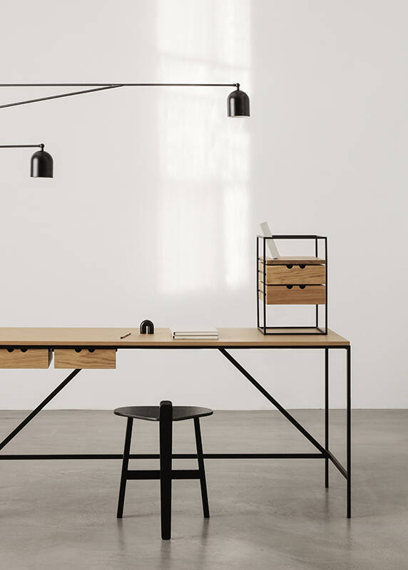 Console CACHE avec tiroirs KARAKTER