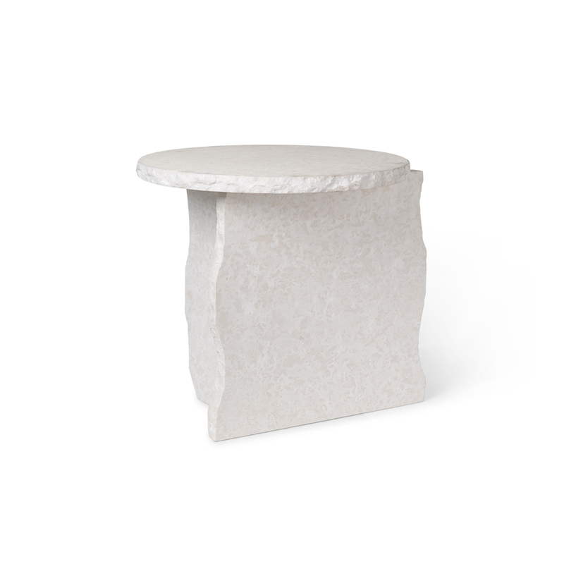 Table d'appoint guéridon MINERAL SCULPTURAL Blanc FERM LIVING