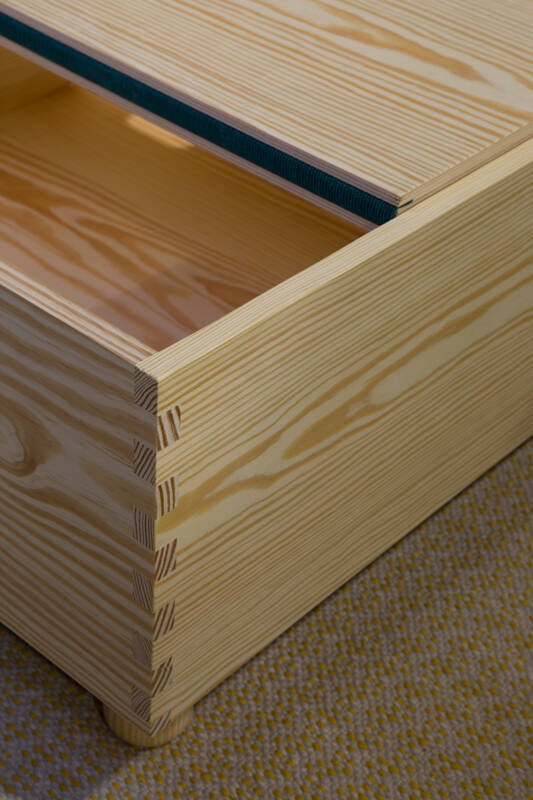 Table basse CRATE No.3 Vert ESTABLISHED & SONS