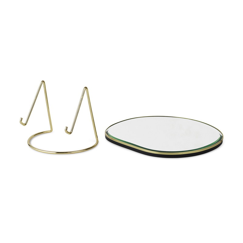 Miroir Miroir POND TABLE Laiton FERM LIVING