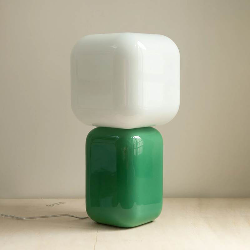 Lampe à poser MAÉ Vert YOUTH EDITIONS