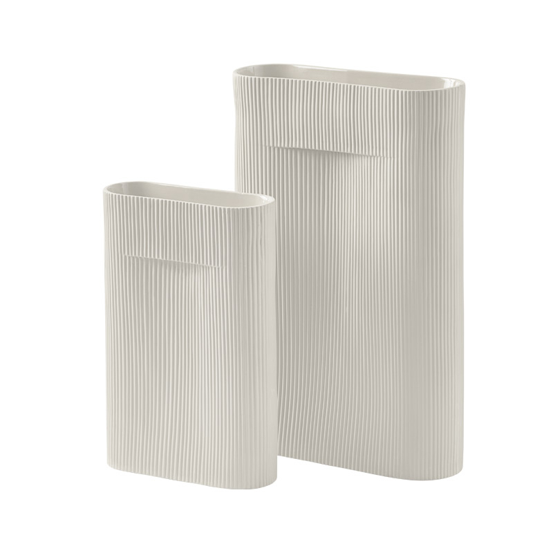 Vase Vase RIDGE Blanc cassé MUUTO