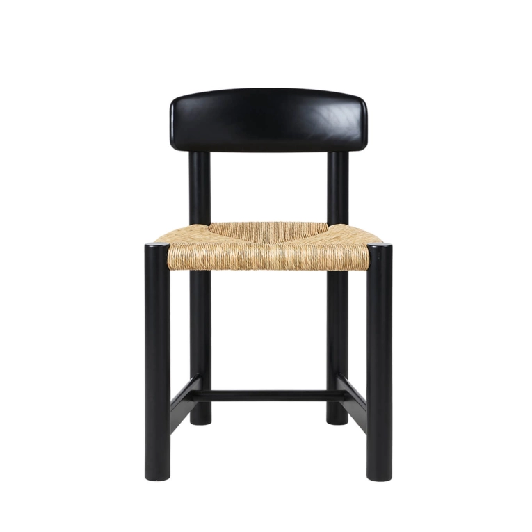 Chaise DAUMILLER Pin noir assise tressée GUBI