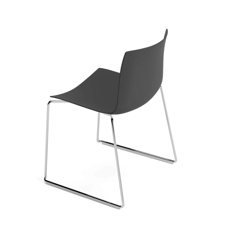 Chaise CATIFA RE 46 Piétement luge Noir ARPER