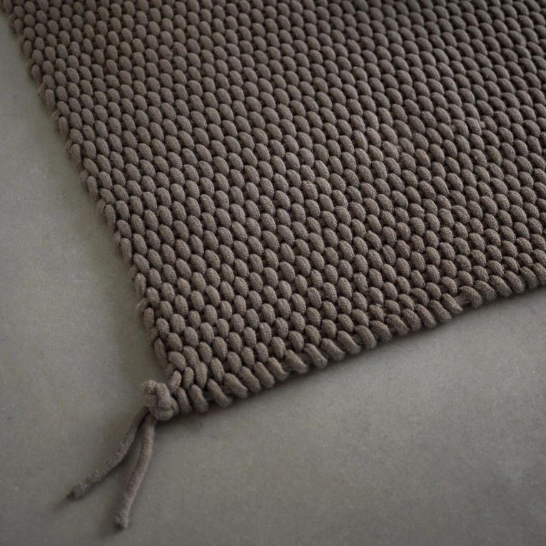Tapis KNOT 200x300 Marron doux NEW WORKS