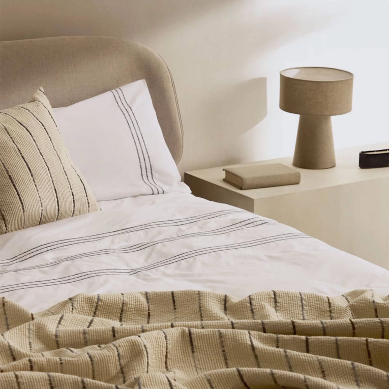 OCTAVIA L 180 Frêne KAVE HOME