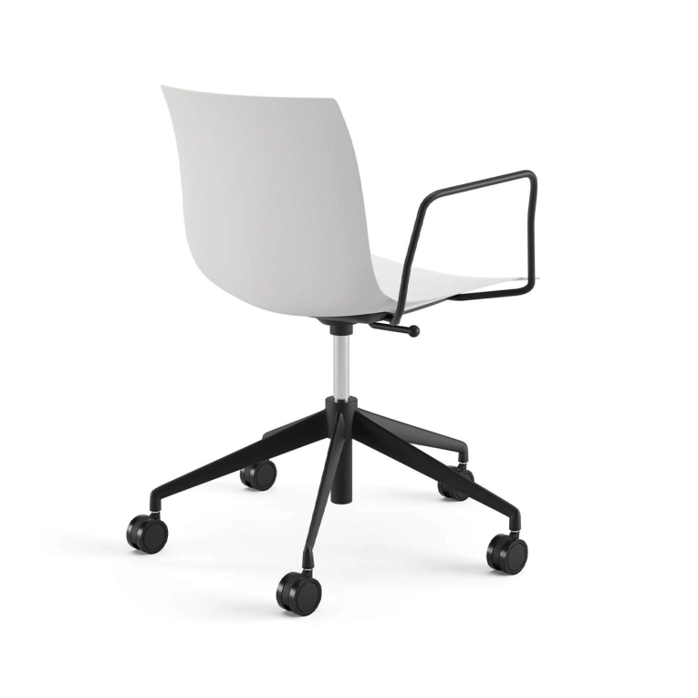 Chair with armrests CATIFA RE 46 White , 5-Leg Base, Black Legs ARPER