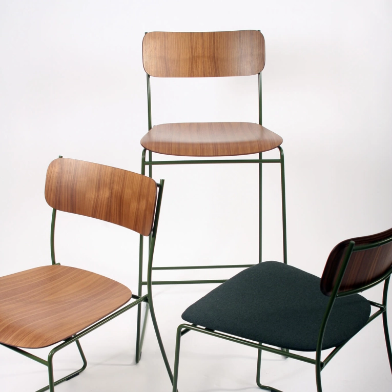 Tabouret haut SEN 65.6 Noyer/ noir NOMA