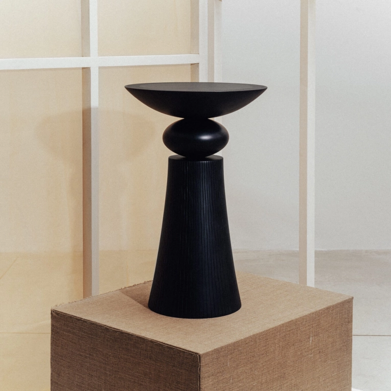 Table d'appoint guéridon TEMPO Érable Noir ZANAT