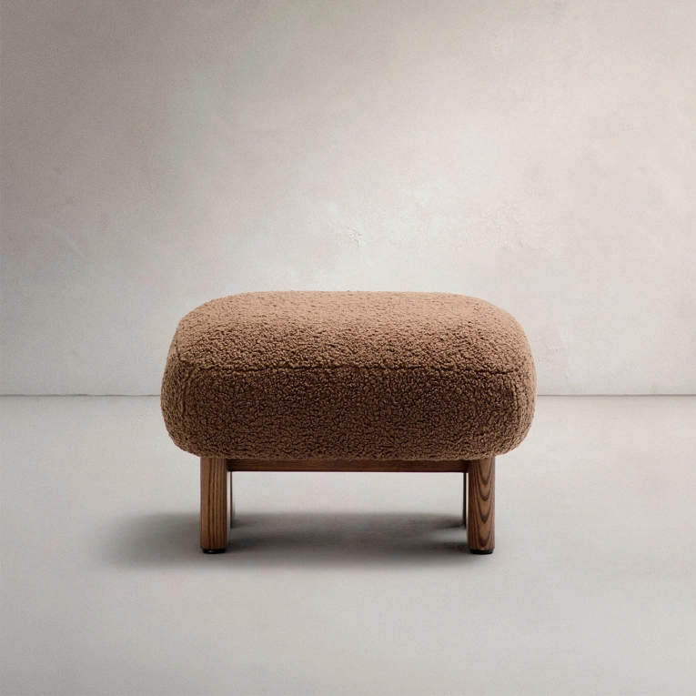 NEMA Tissu bouclette taupe / Frêne finition Noyer KAVE HOME