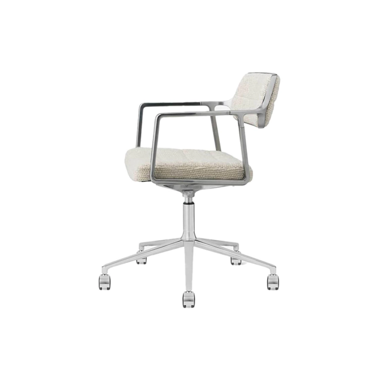 SWIVEL CHAIR 453+ à roulettes tissu Off-White / Aluminium poli VIPP