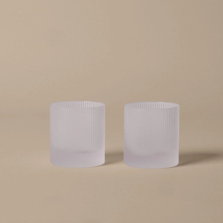 Carafe & verre Set de 2 verres Tumbler RIPPLE Givré FERM LIVING