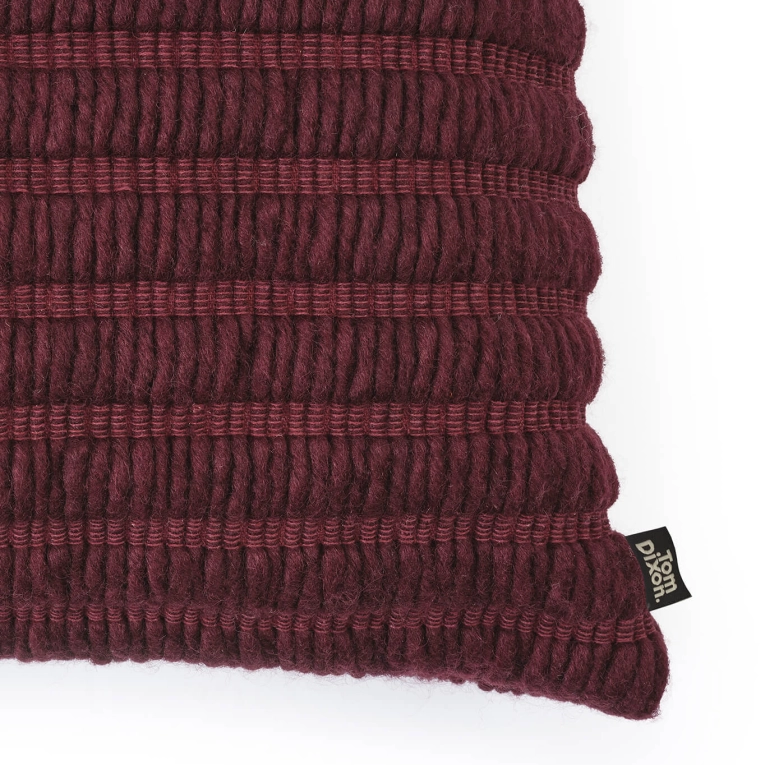 Coussin RIDGE 45x45 Bordeaux TOM DIXON