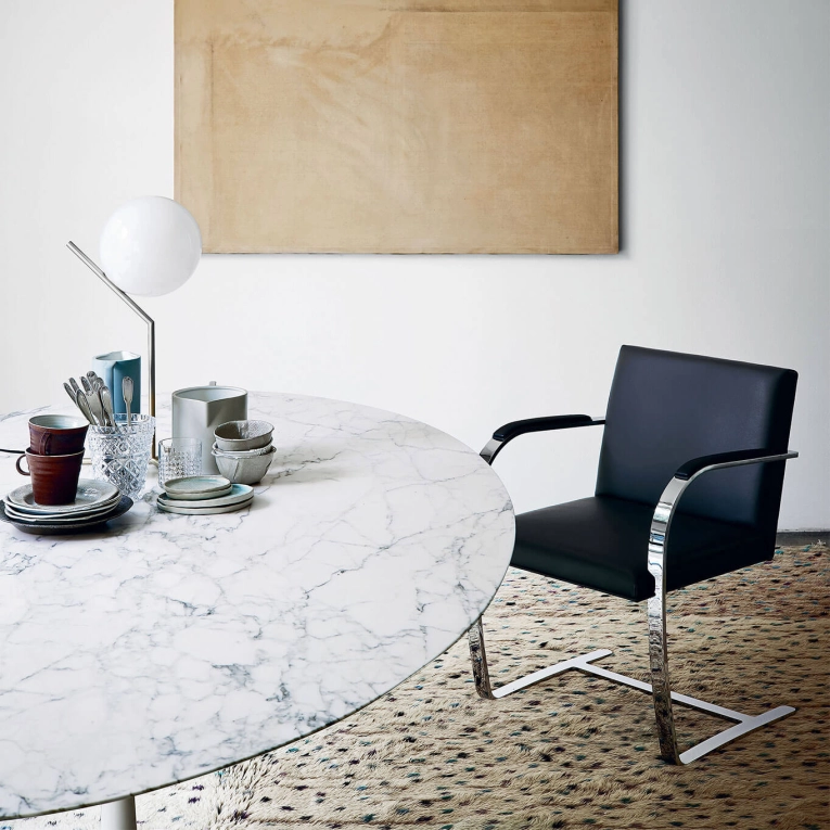 Chaise BRNO Cuir Noir KNOLL