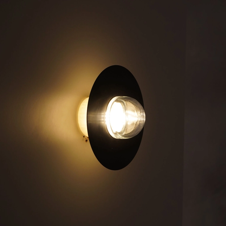 Alba_simple_wall_laiton_noirci_verre_clair_2