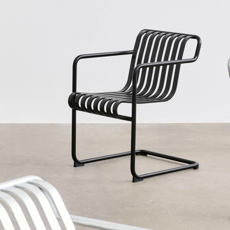 Outdoor Lounge Chair PALISSADE CANTILEVER Dining Anthracite HAY