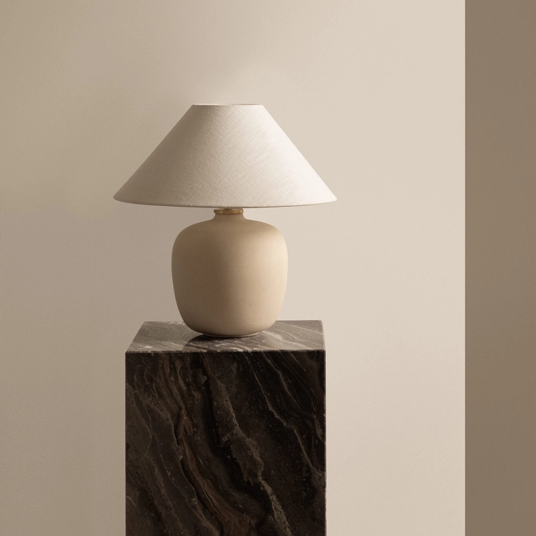Table d'appoint guéridon PLINTH TALL Marbre Kendzo AUDO COPENHAGEN