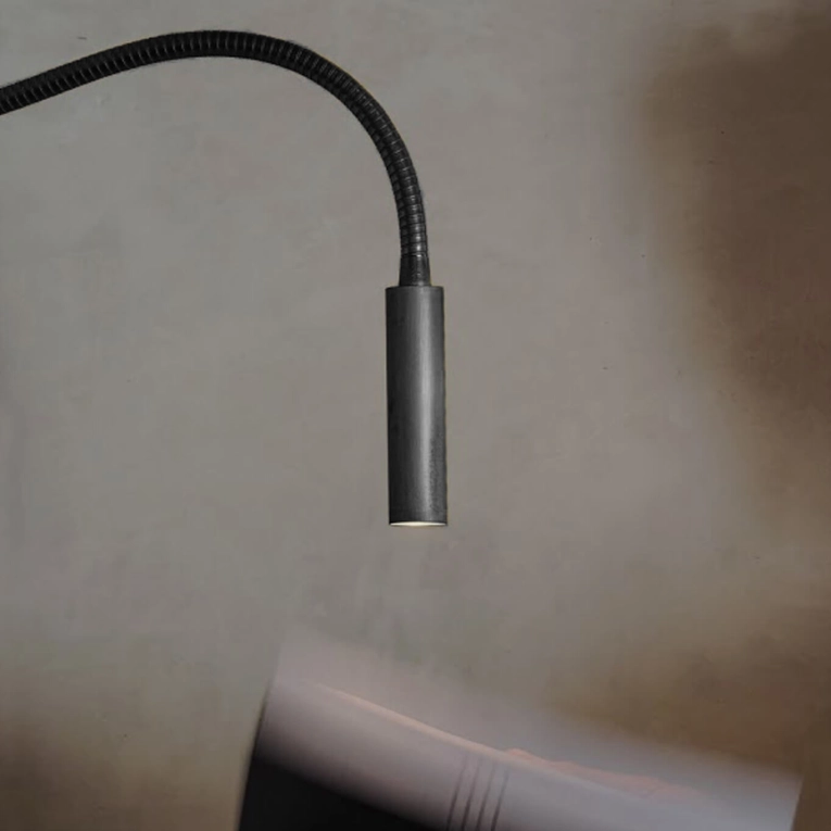 BOK.11_applique_book_flexo-wall_laiton_noirci_2