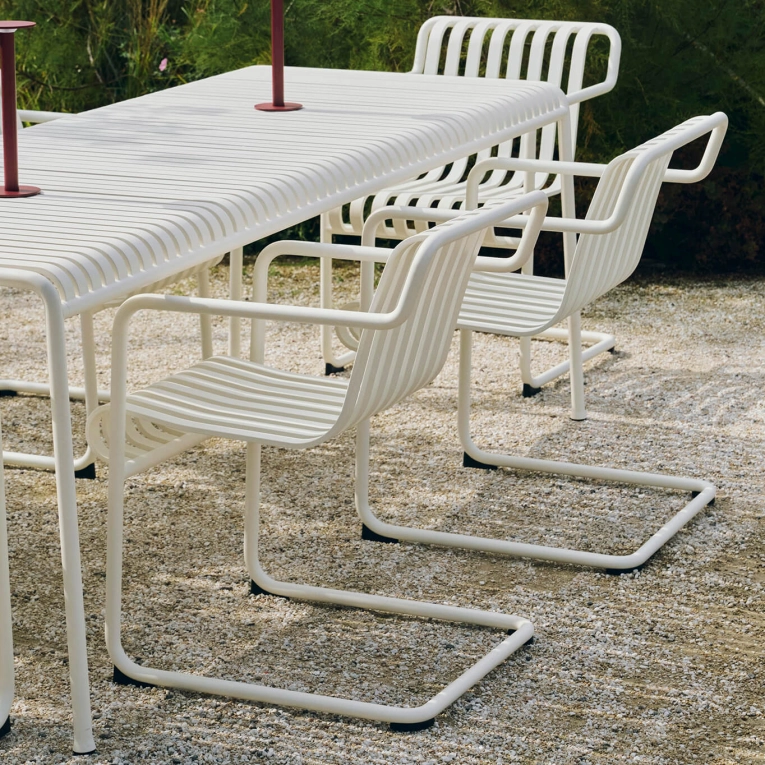 Outdoor Lounge Chair PALISSADE CANTILEVER Dining White HAY