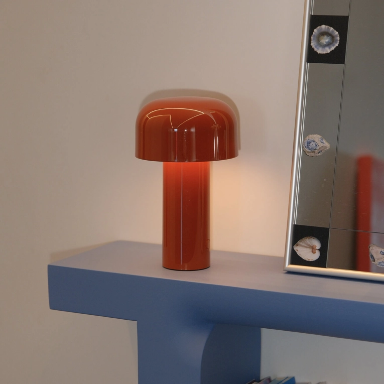 Lampe à poser BELLHOP Rouge brique FLOS