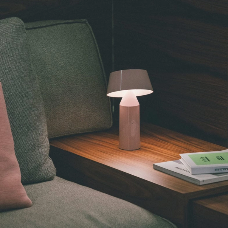 Lampe sans fil BICOCA Rose pâle MARSET
