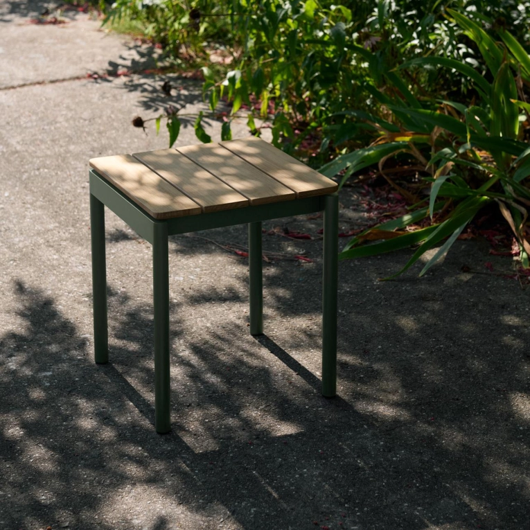 Tabouret extérieur VILLE AV47 Vert Bronze AND TRADITION
