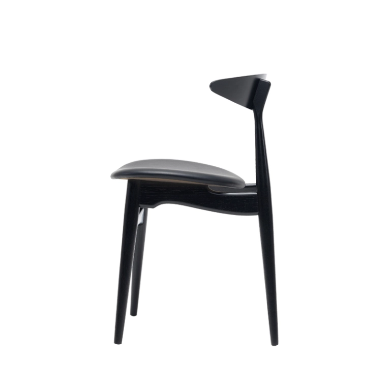 Chaise CH33P Chêne noir/ Thor 301 CARL HANSEN