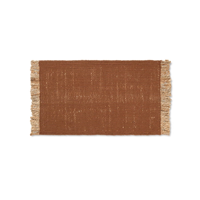 Tapis Tapis BLOCK MAT Brique foncé FERM LIVING