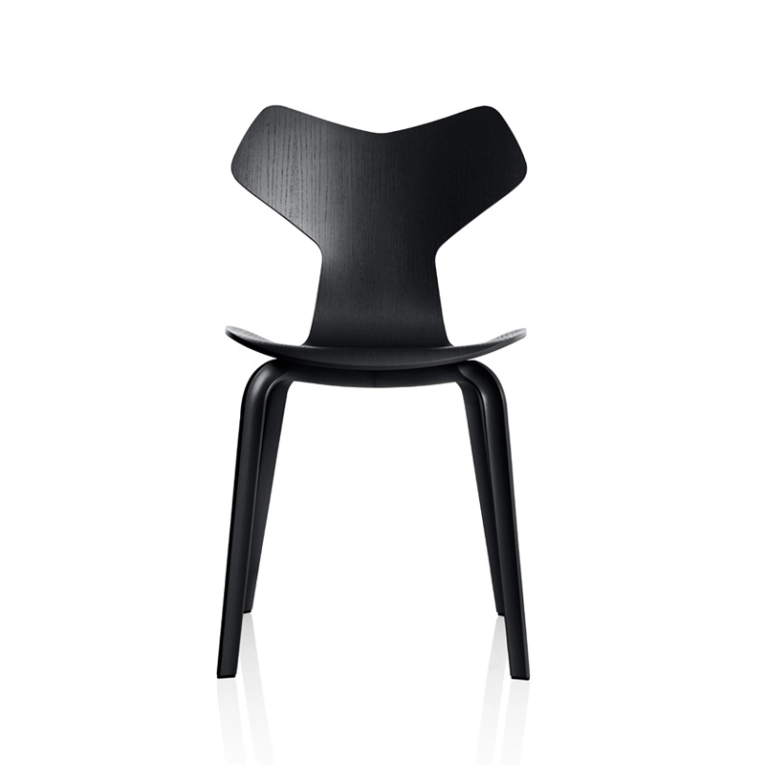 Chaise GRAND PRIX pieds bois Noir FRITZ HANSEN